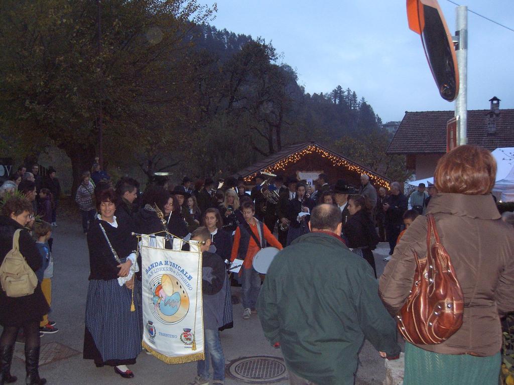 Hotel Cima Tosa San Lorenzo Dorsino Buitenkant foto